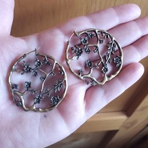 Lucky Brand Floral Branch Hoop Earrings